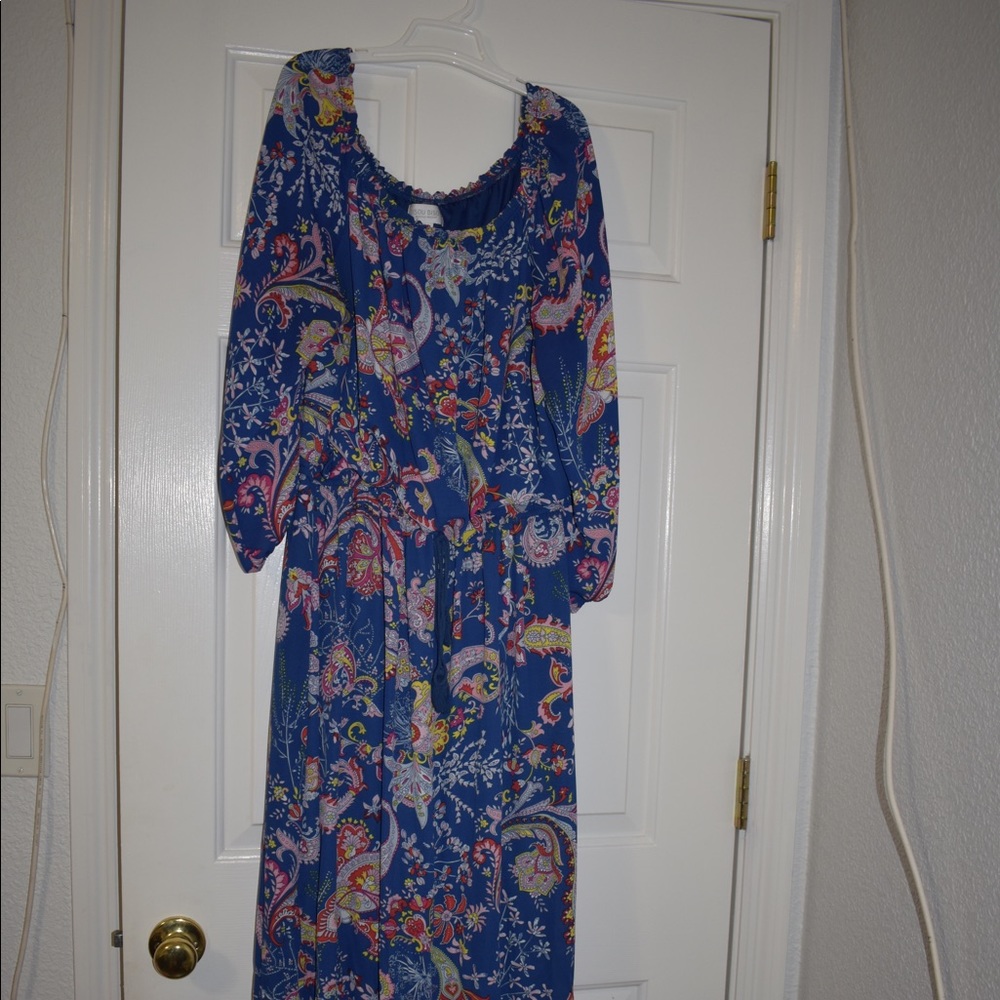 Off the shoulder maxi dress